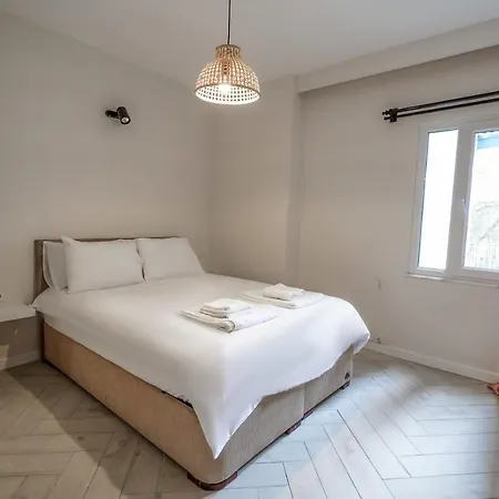 Stylish Apartment With Balcony And Central Location In Muratpasa, Antalya Apartament